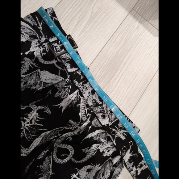 Widow Dragon Skirt - Picture 8 of 8